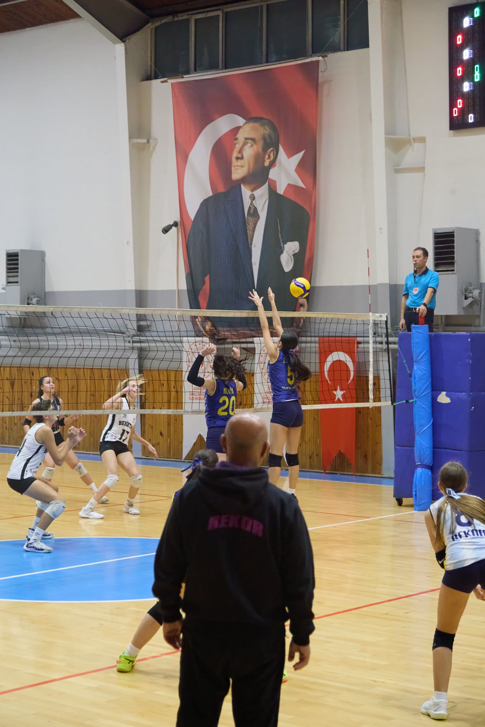 REKOR SPOR KULÜBÜ için ürettiğimiz sosyal medya içeriği