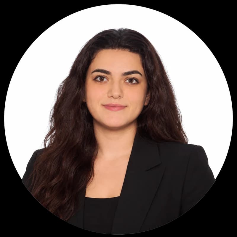 Duru Annakkaya, Psikolog · İçerik Stratejisti, Lørrdag